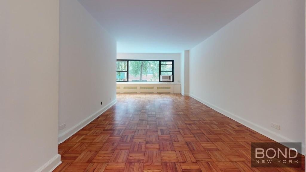 412 East 55th Street Apartment 2F - Photo 0
