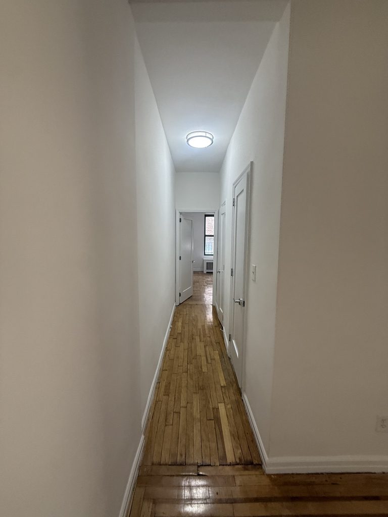109 East 88th Street - Photo 4