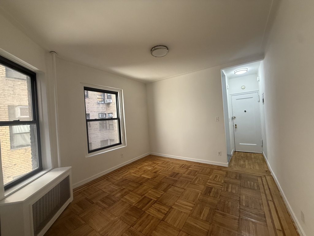 109 East 88th Street - Photo 0