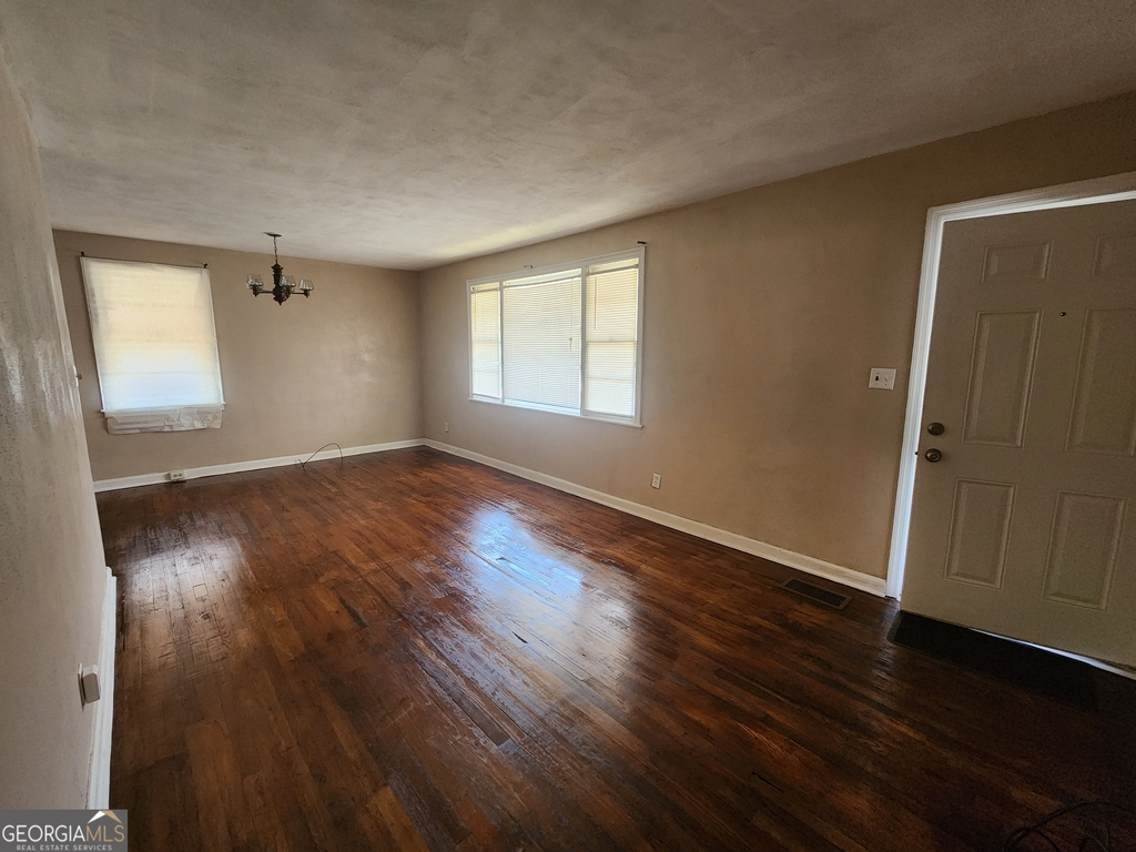 3128 Carver Street - Photo 2