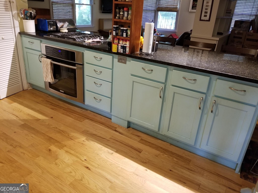 410 Rocky Drive - Photo 1
