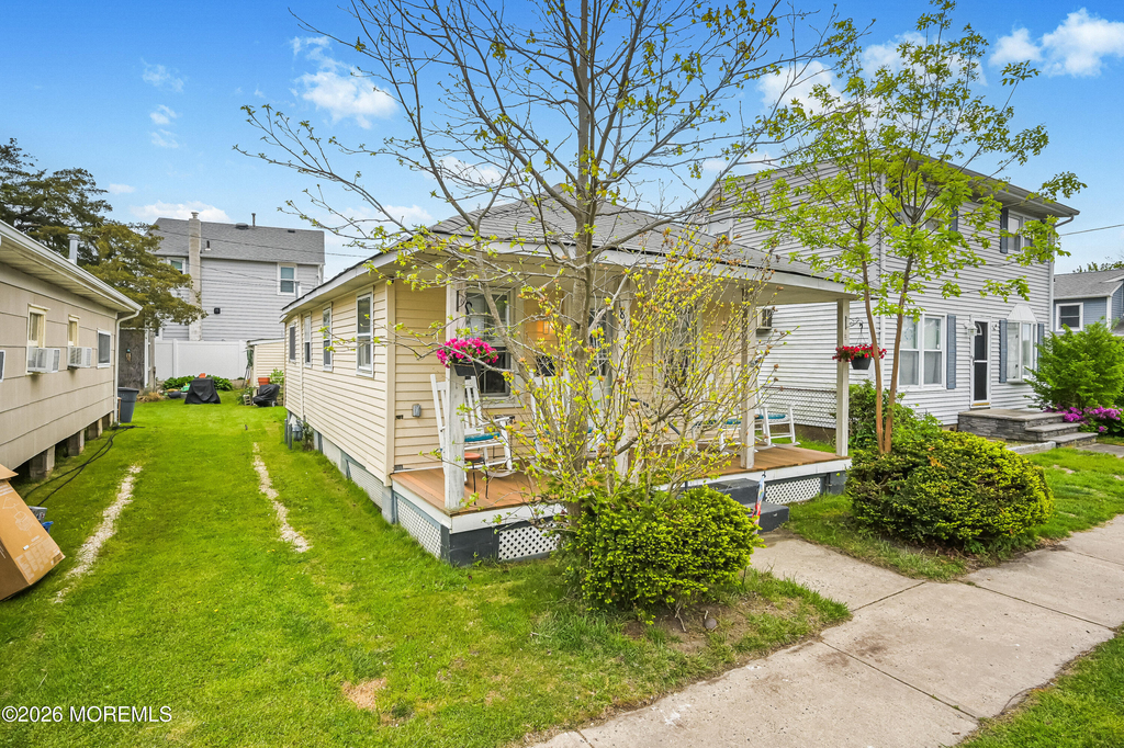 1842 Parkway - Photo 16