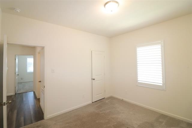 736 Richmond Drive - Photo 9