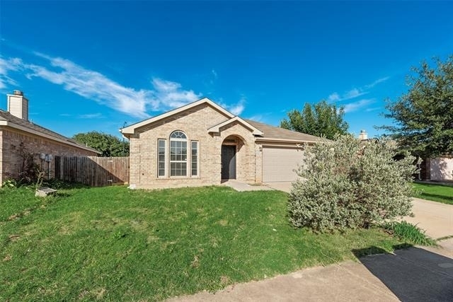 7437 Diamond Springs Trail - Photo 0