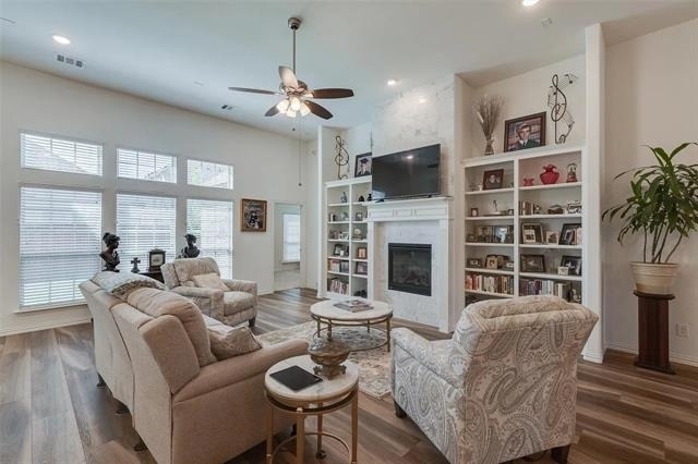 543 Logans Landing - Photo 8