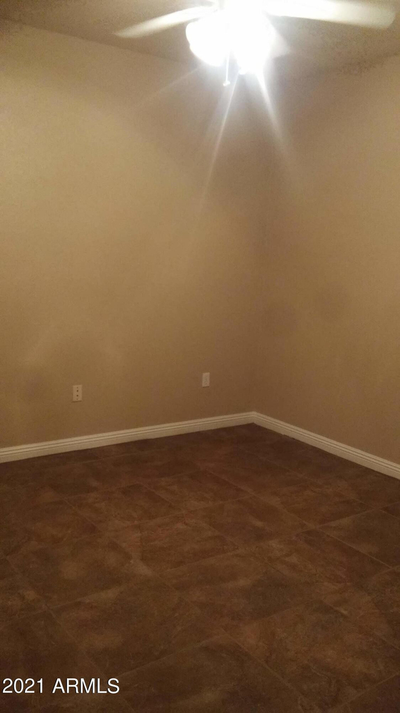 3236 E Chandler Boulevard - Photo 6