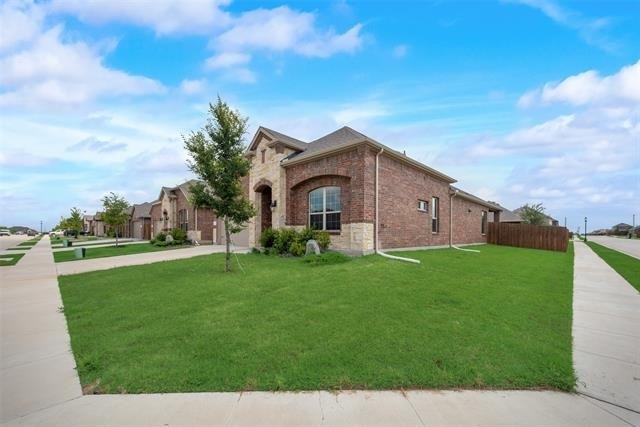 11104 Canyon Mine Drive - Photo 1