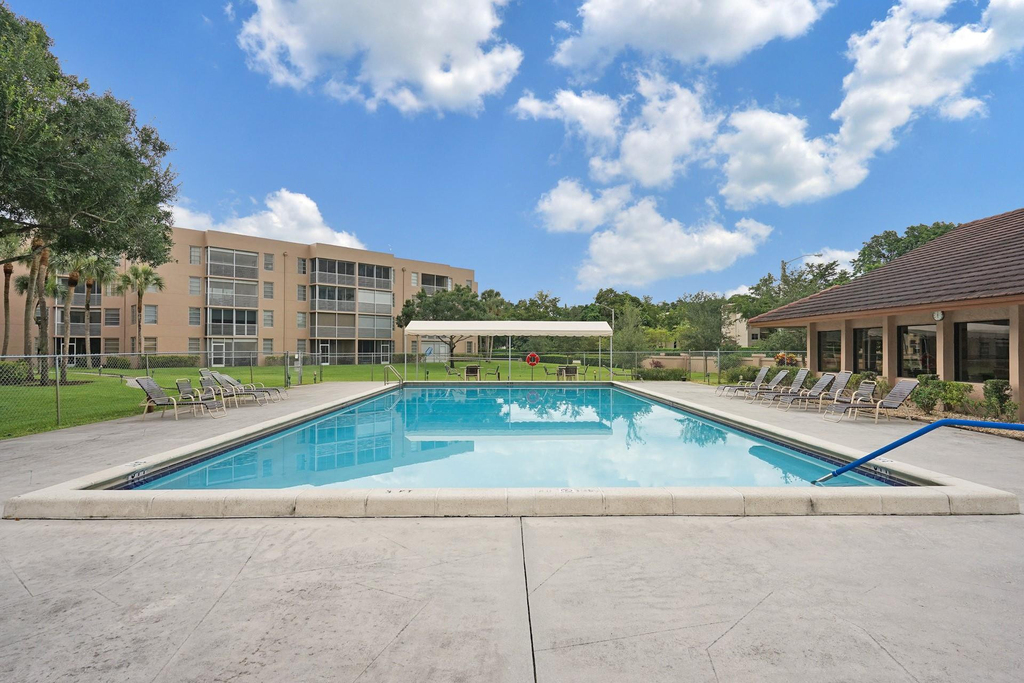 1831 Sabal Palm Drive - Photo 42
