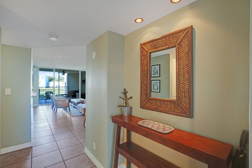 1831 Sabal Palm Drive - Photo 2