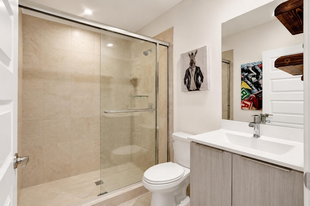 4716 Nw 84th Court - Photo 4