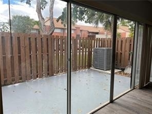 8244 Nw 9th Street - Photo 3