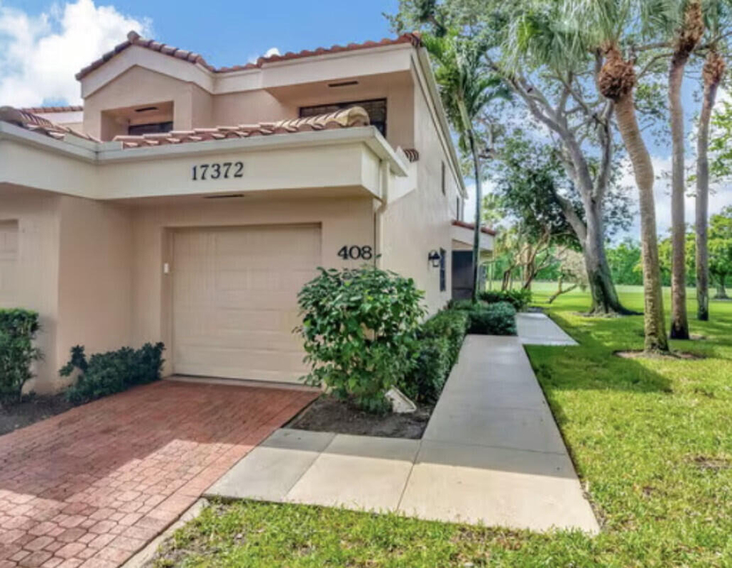 17372 Boca Club Boulevard - Photo 0