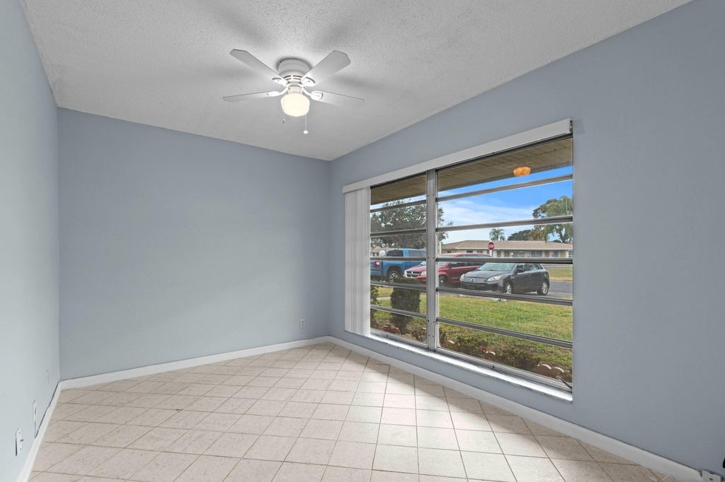 8555 Bella Vista Drive - Photo 12
