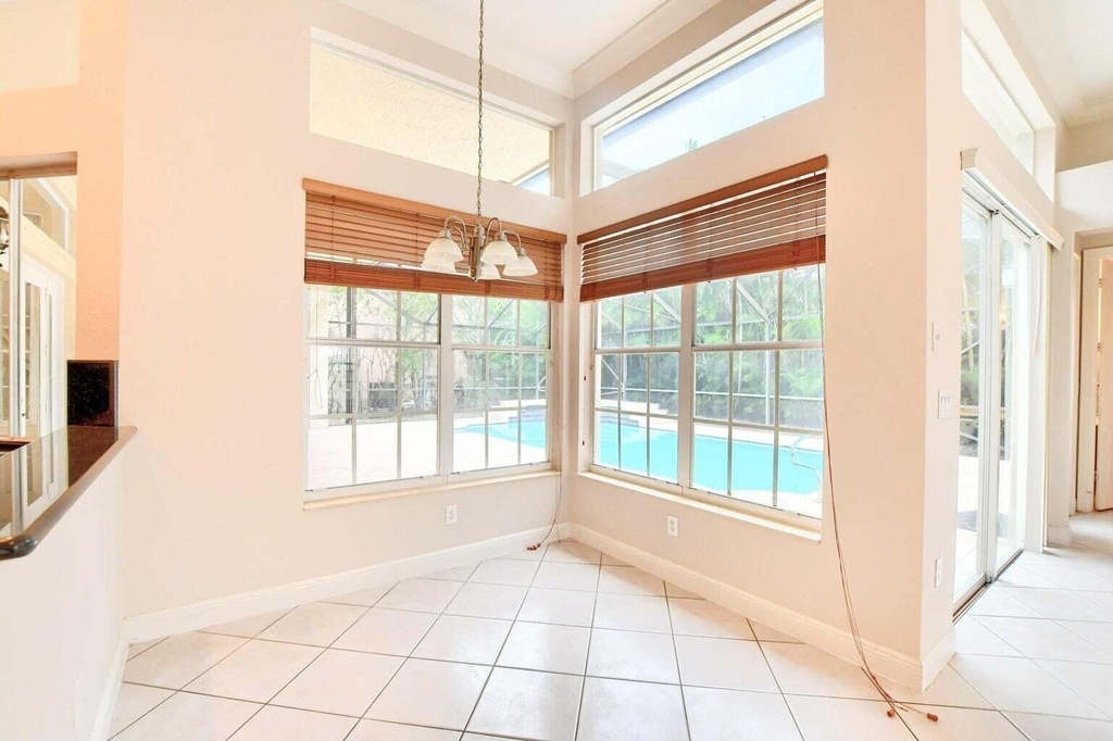 19474 Saturnia Lakes Drive - Photo 10
