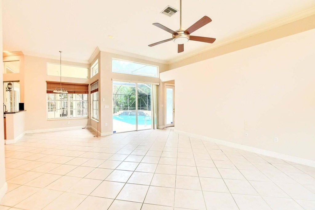 19474 Saturnia Lakes Drive - Photo 6