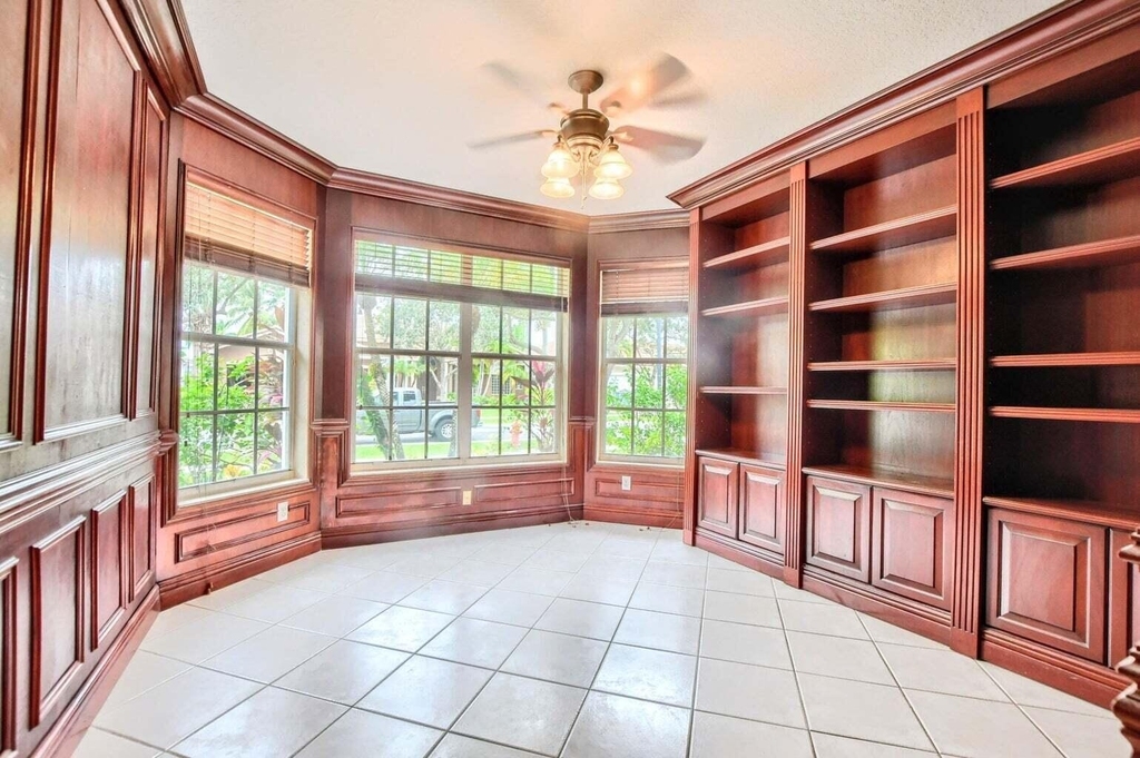 19474 Saturnia Lakes Drive - Photo 13