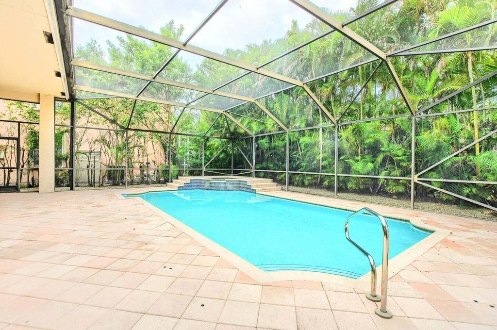 19474 Saturnia Lakes Drive - Photo 30