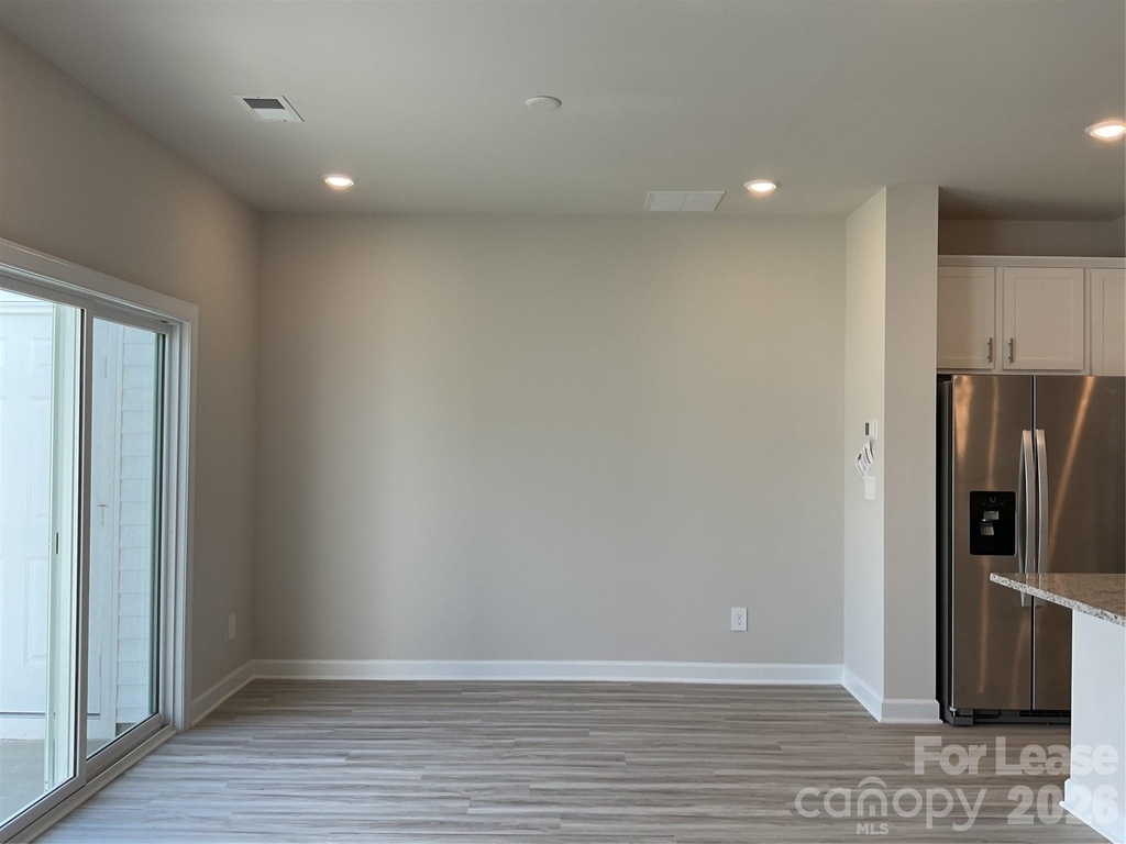 5042 Kellaher Place - Photo 9