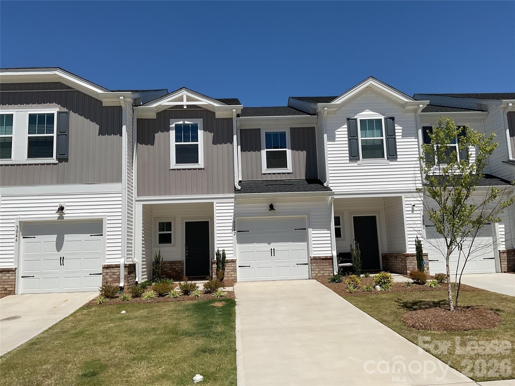 5042 Kellaher Place - Photo 0