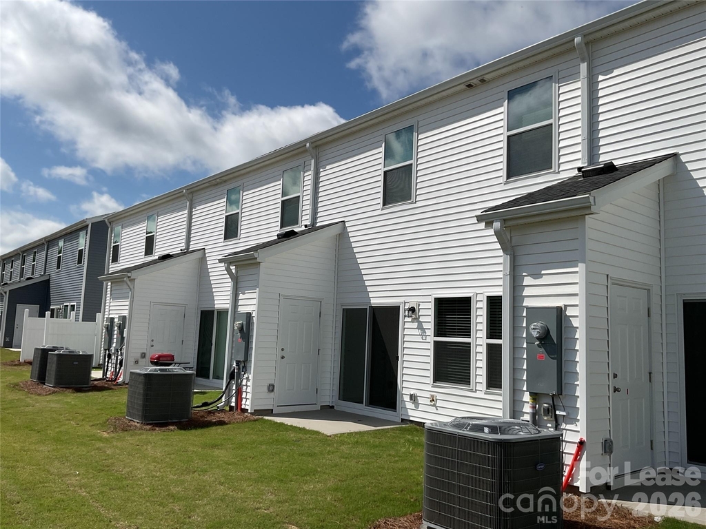 5042 Kellaher Place - Photo 29
