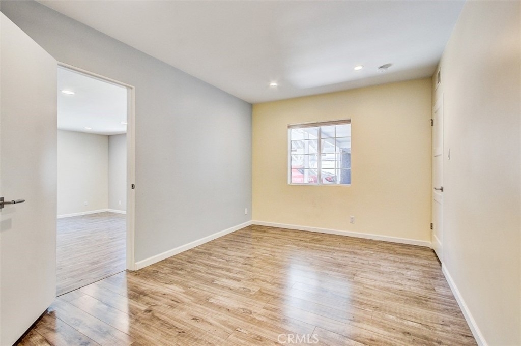 6854 Gentry Avenue - Photo 8