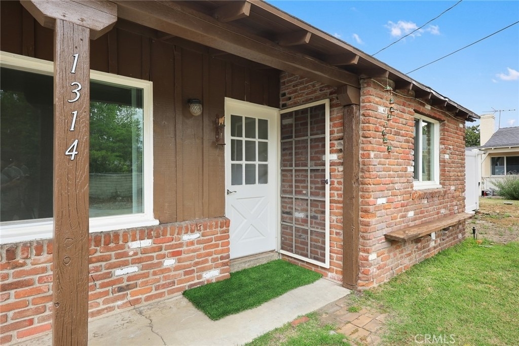 1314 S 2nd Ave - Photo 7