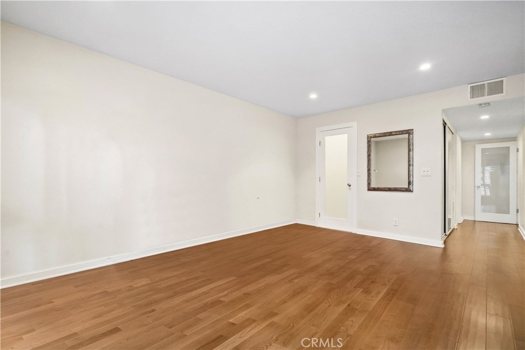 9025 Keith Avenue - Photo 10