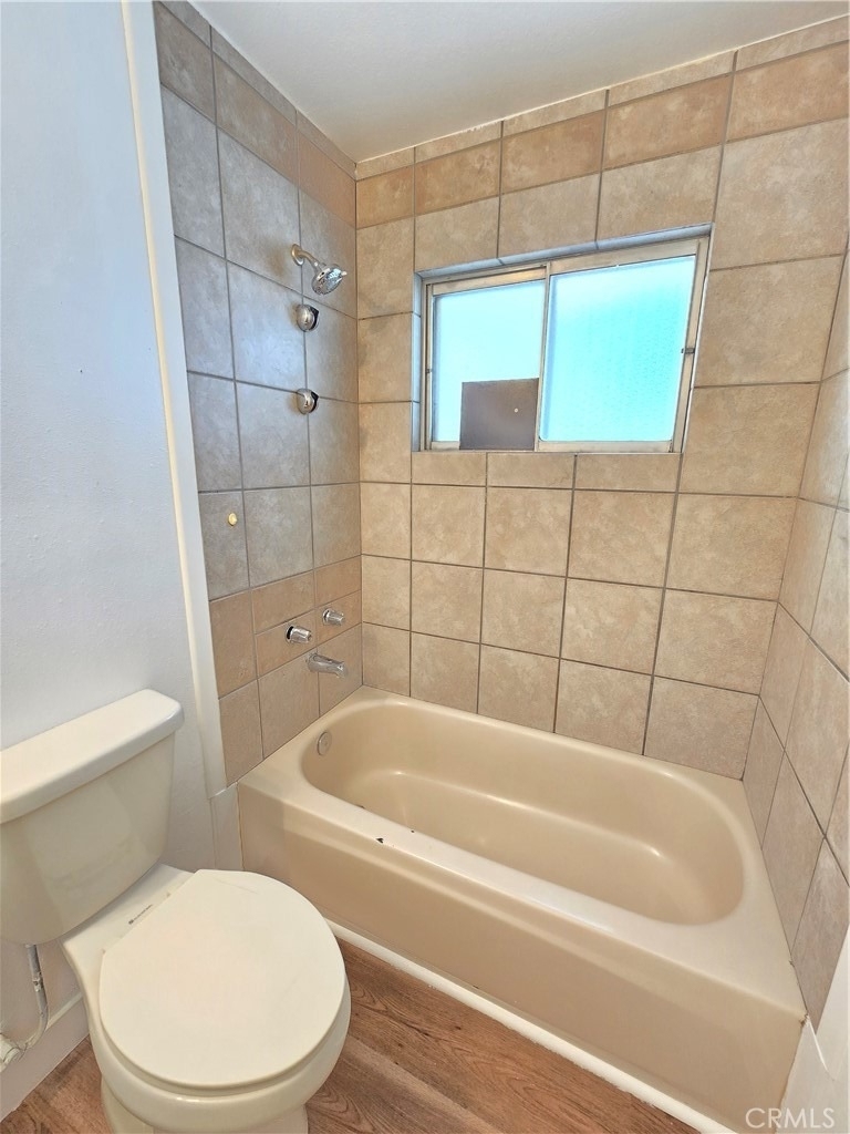 44221 4th E - Photo 9