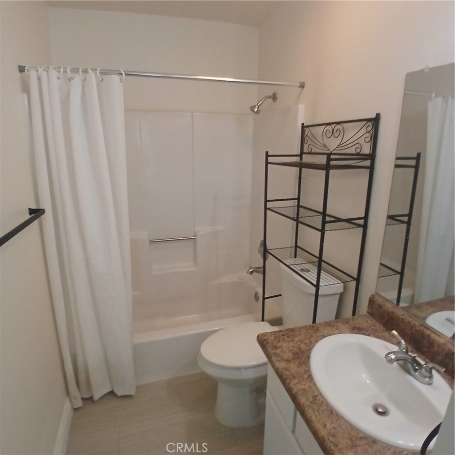 509 E Avenue Q-2 Unit B - Photo 5