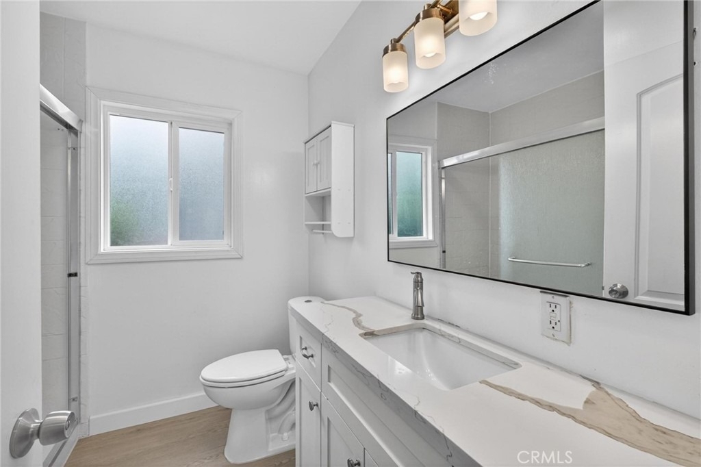 13808 S Catalina - Photo 24
