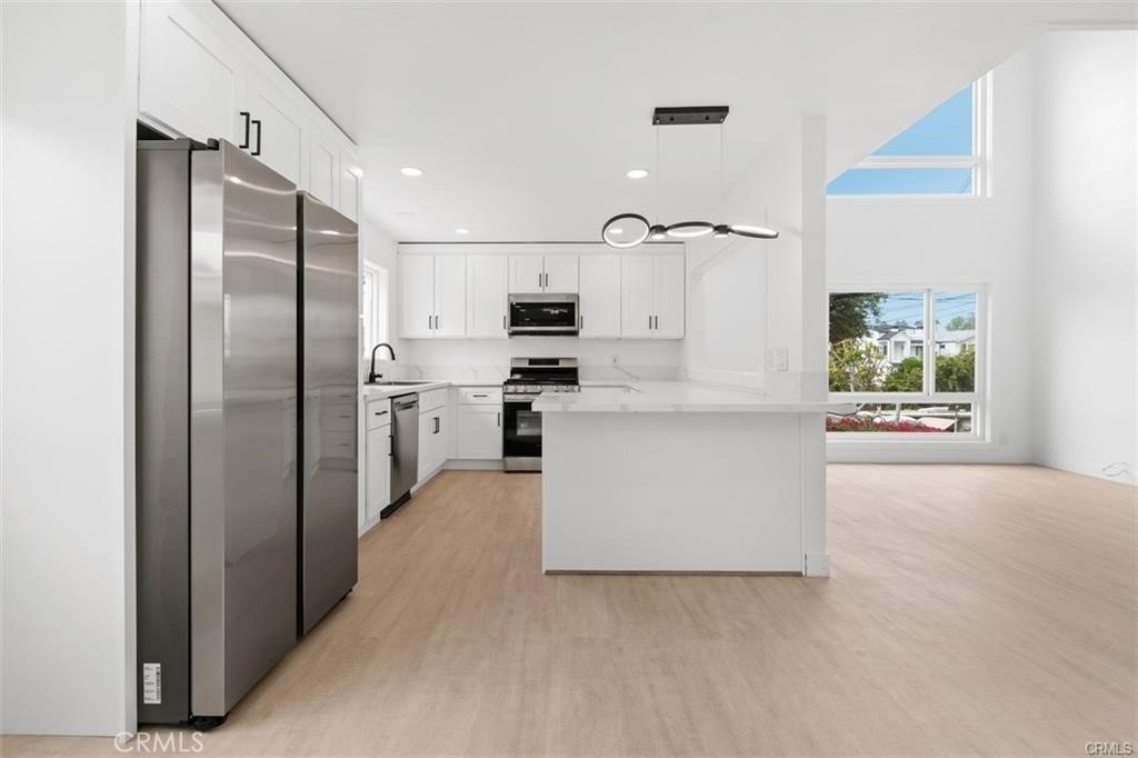 603 Jasmine Avenue - Photo 1