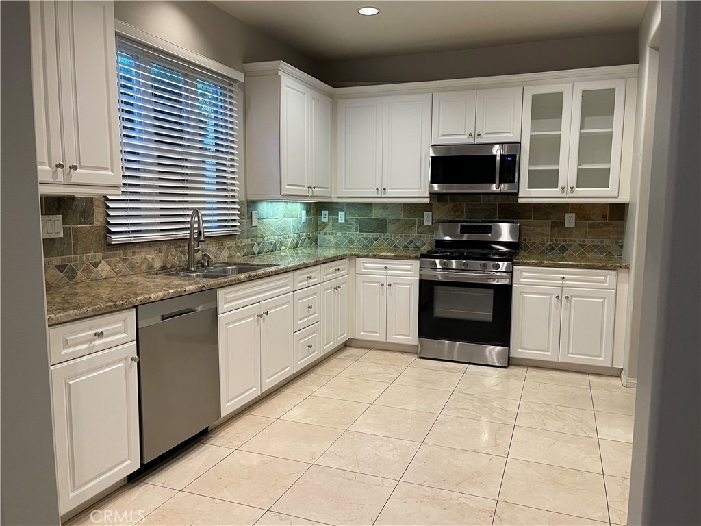 460 N Santa Maria - Photo 1