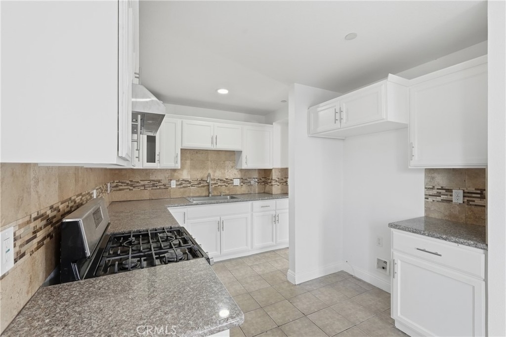 5017 Halldale Avenue - Photo 5