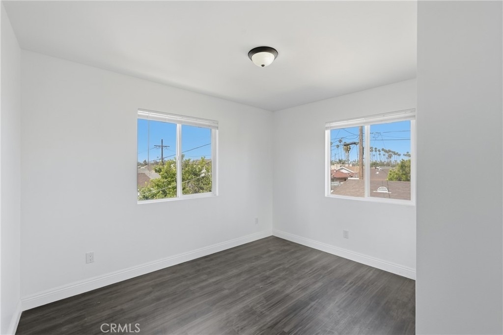 5017 Halldale Avenue - Photo 17