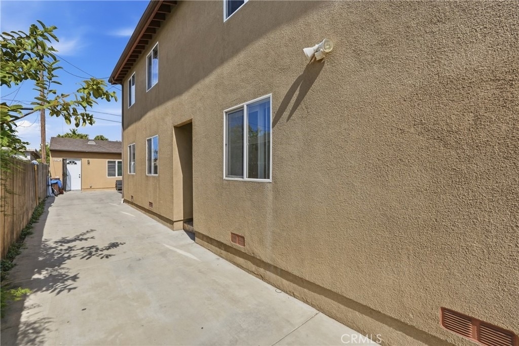 5017 Halldale Avenue - Photo 21