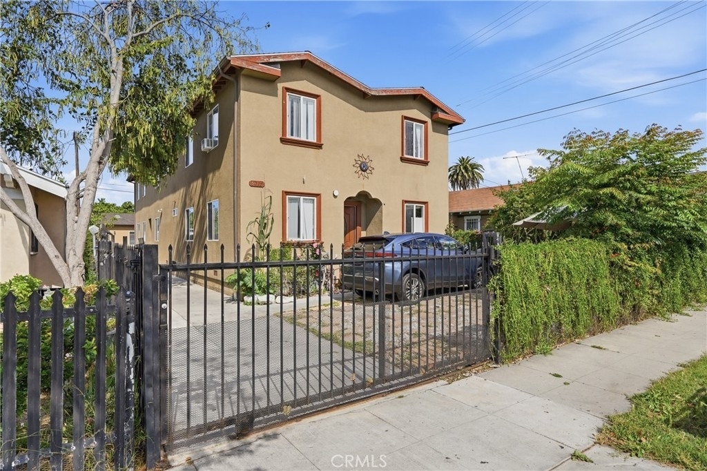 5017 Halldale Avenue - Photo 0