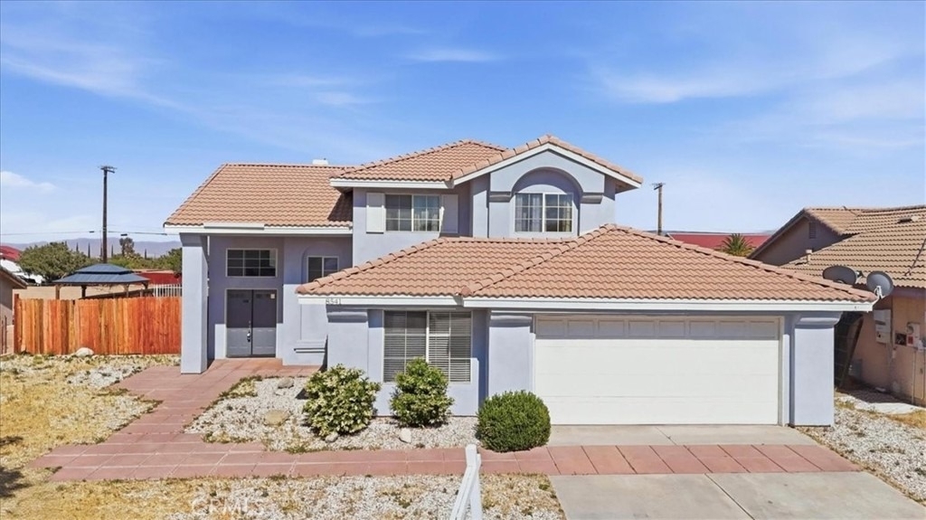 8541 Dove Creek - Photo 0