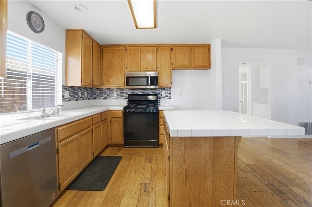 8541 Dove Creek - Photo 12