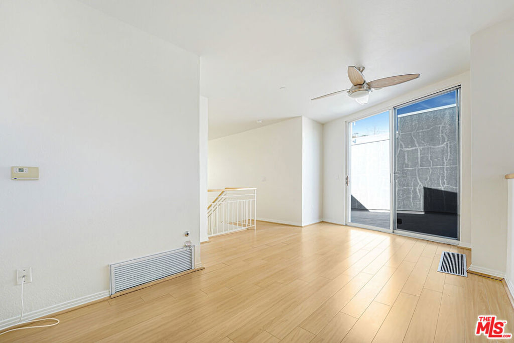 171 N Church Lane - Photo 21