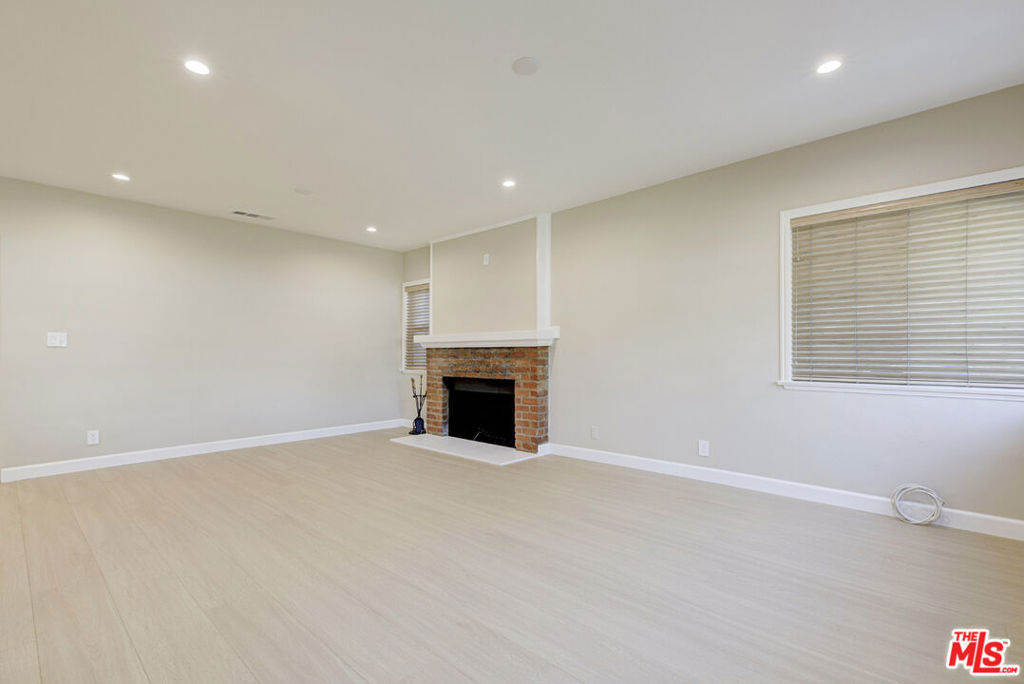 10529 Mount Gleason Avenue - Photo 9