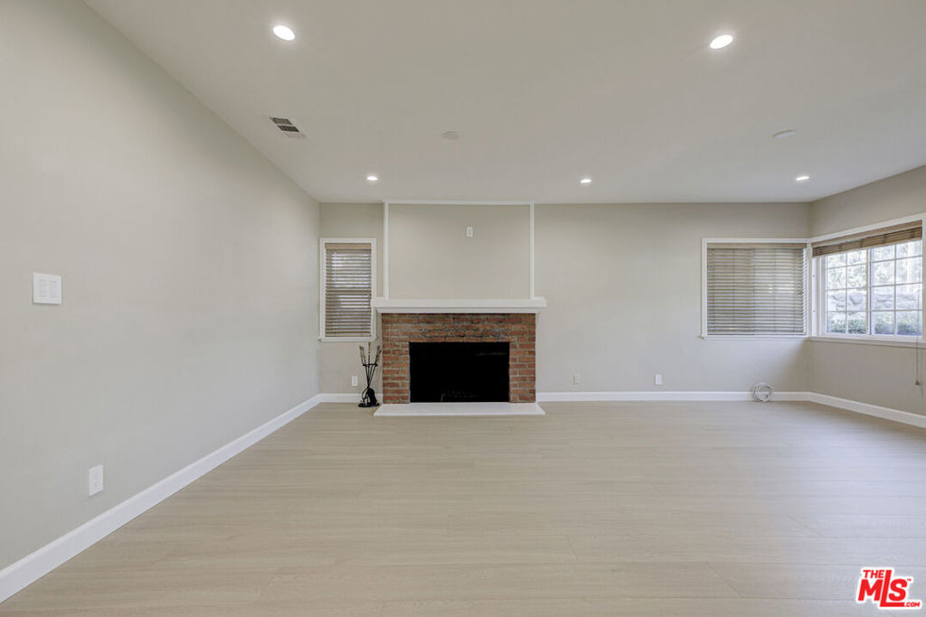 10529 Mount Gleason Avenue - Photo 10
