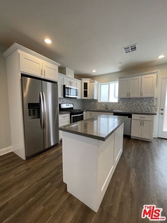 4710 Maplewood Avenue - Photo 8