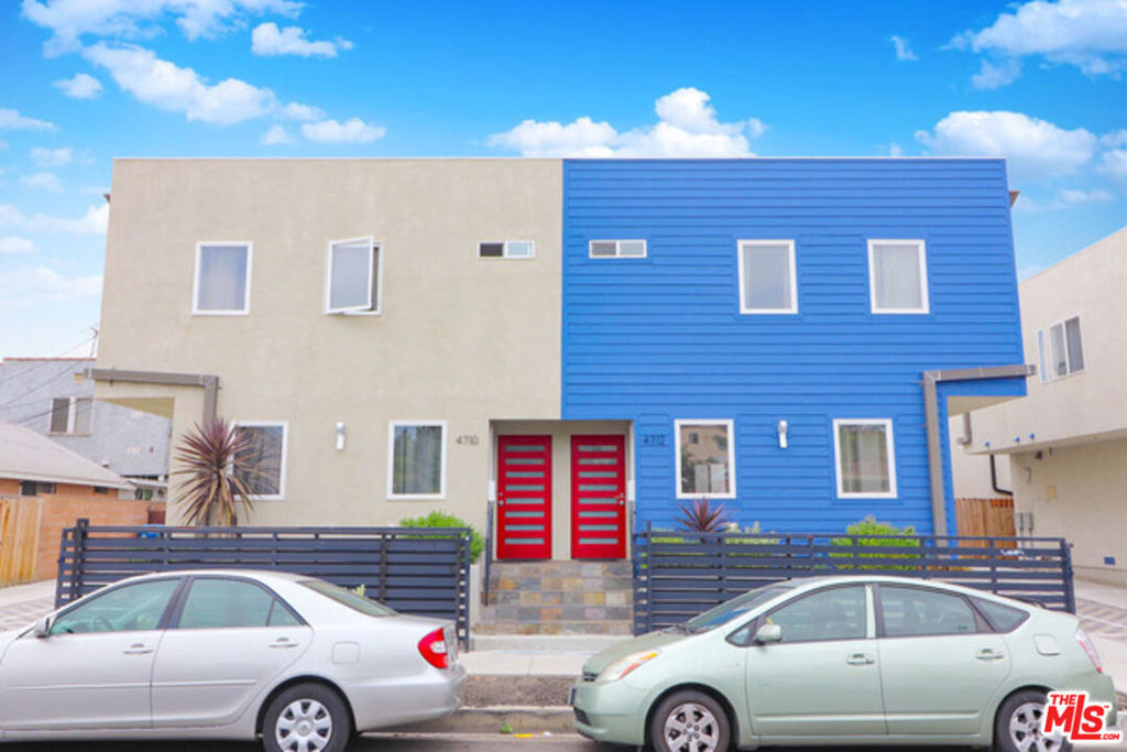 4710 Maplewood Avenue - Photo 1