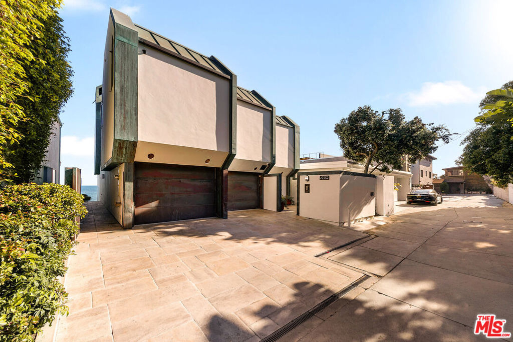 27352 Pacific Coast Highway - Photo 4