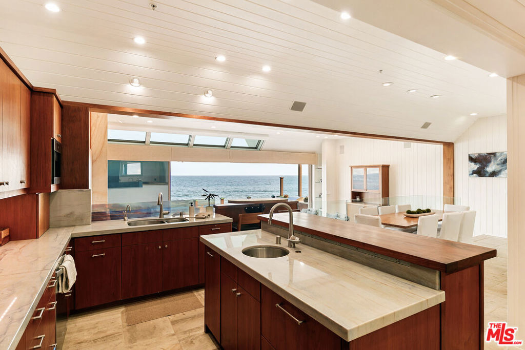 27352 Pacific Coast Highway - Photo 9