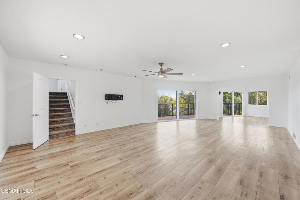 5076 Escobedo Drive - Photo 5