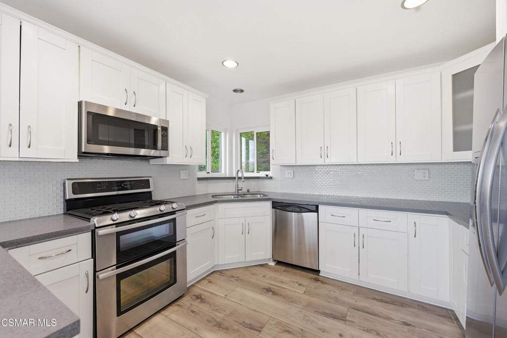 5076 Escobedo Drive - Photo 12