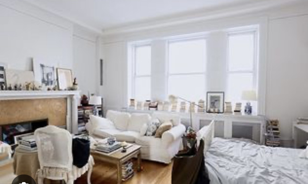 1134 Madison Avenue - Photo 0
