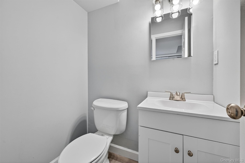 2722 Whispering Hills - Photo 10