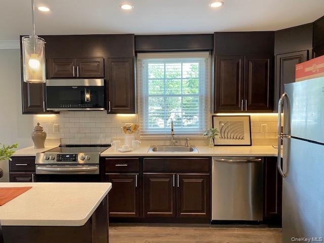 168 Fulton Street - Photo 2